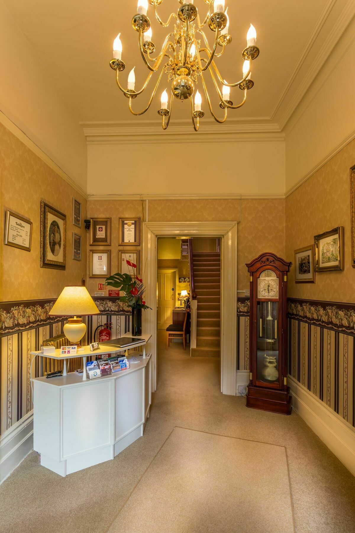 Balincourt Hotel Bournemouth Bagian luar foto Reception